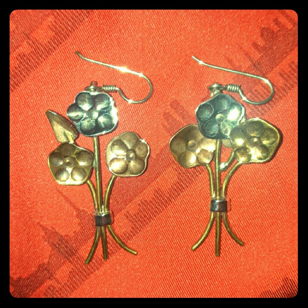 Tri tone flower earrings